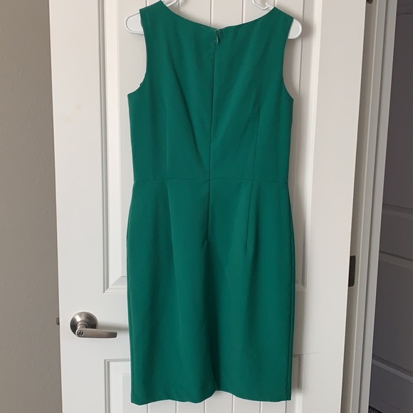Green Dress - Picture 2 of 3